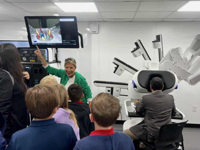 Oasis robotics club visits Cape Hospital